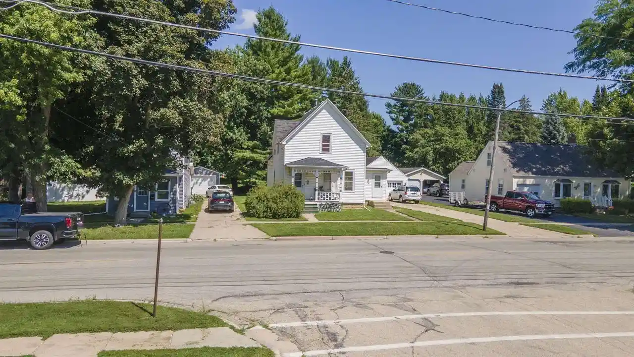 Homes for sale in Ripon, WI | 53 Union Street Street, Ripon, WI 54971 | MLS# 50328620