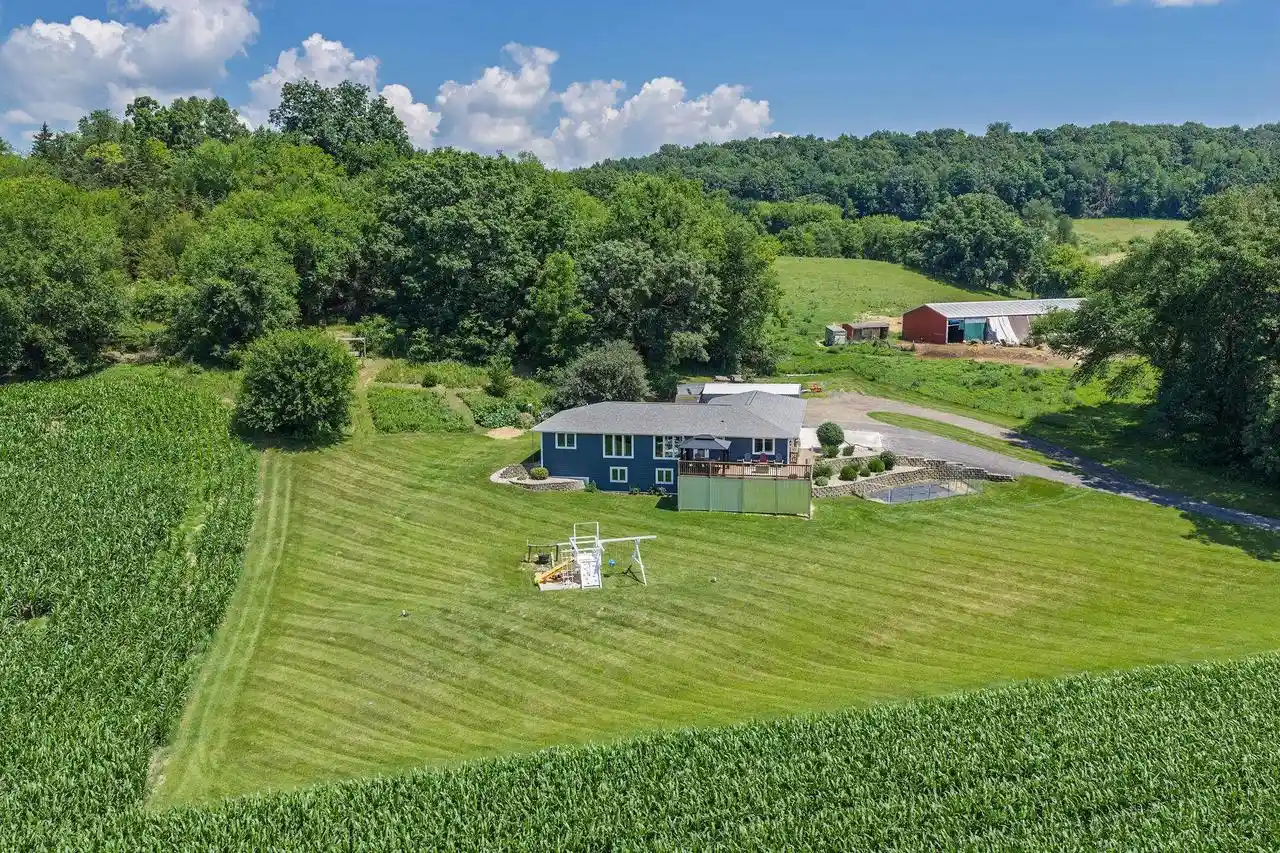 Homes for sale in Sauk City, WI | S11221 Fox Road Road, Sauk City, WI 53583 | MLS# 2027461