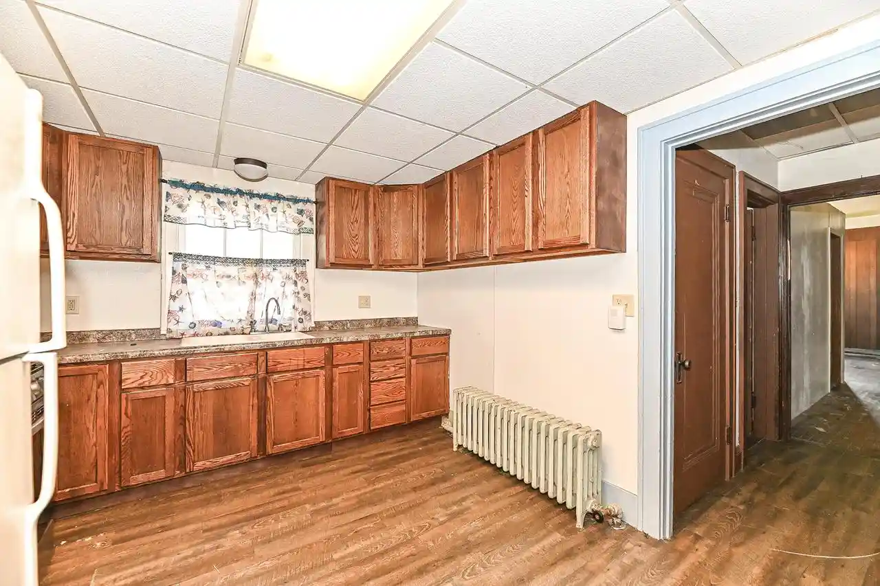 Homes for sale in South Milwaukee, WI | 1523 Minnesota Avenue Avenue, South Milwaukee, WI 53172 | MLS# 1970407