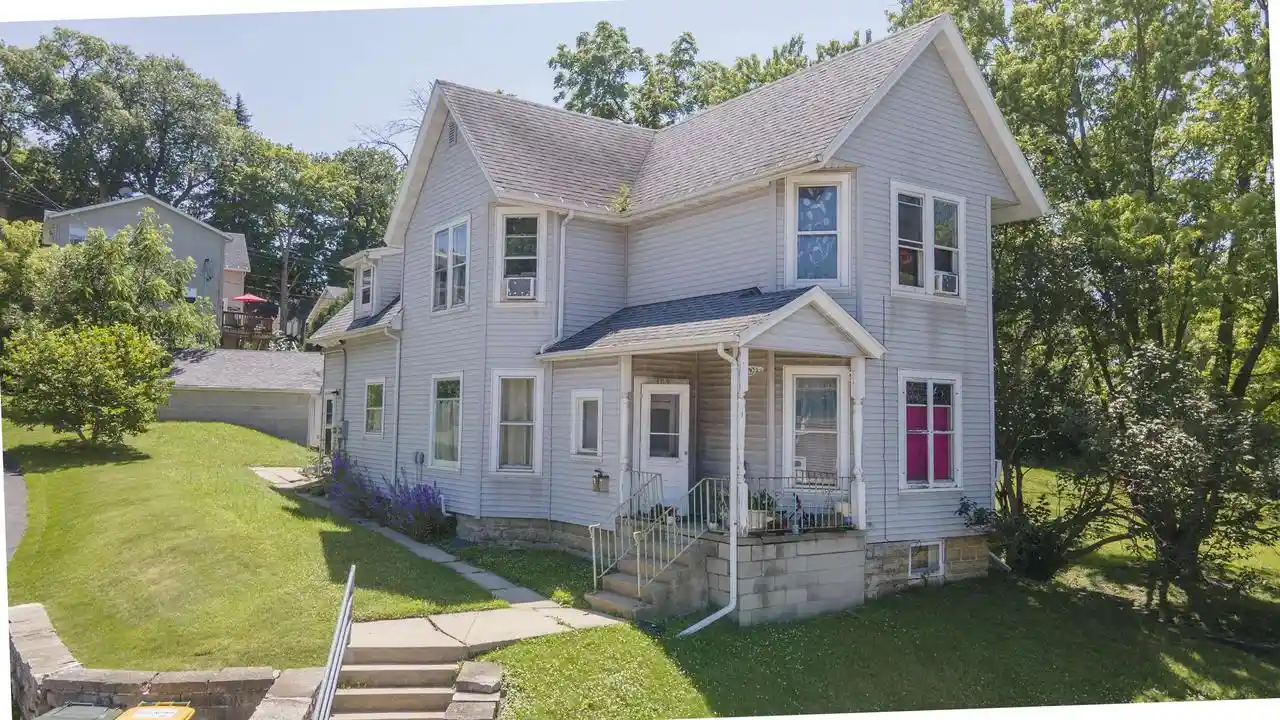 Homes for sale in Ripon, WI | 309 W Fond Du Lac Street Street, Ripon, WI 54971 | MLS# 50328623