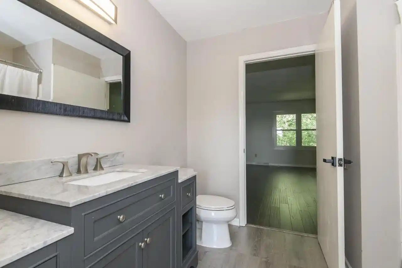 2nd image of 1823 Paramount Dr Dr #C, Waukesha, WI 53186 | MLS# 1970417