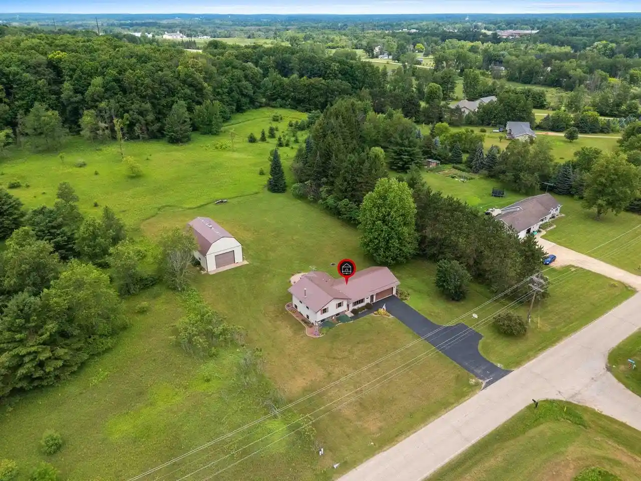 Photo 4 of Single family home for sale at W7264 Belle Plaine Avenue Avenue, Shawano, WI 54166 | MLS# 50328643 | Listing updated on 2026-07-13