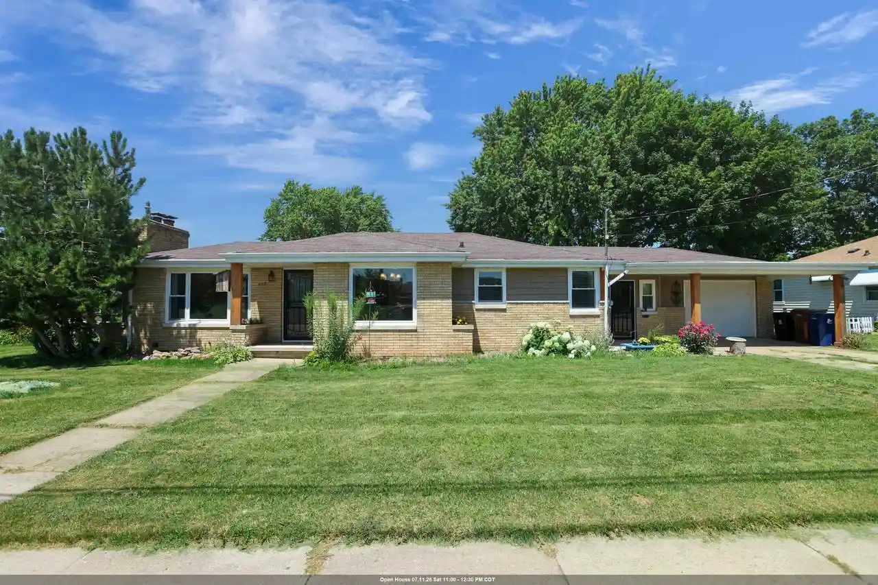 Homes for sale in Menasha, WI | 428 8th Street Street, Menasha, WI 54952 | MLS# 50328632