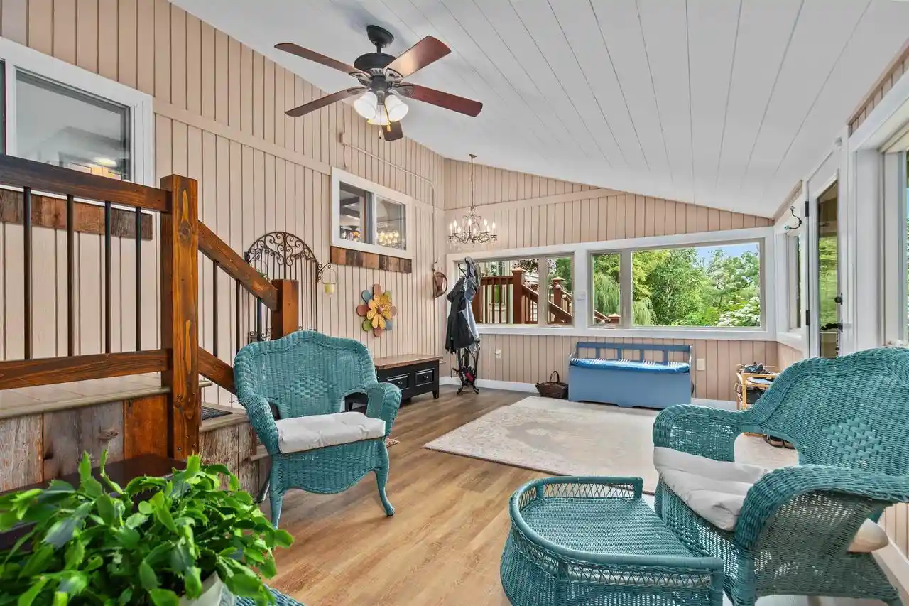 3rd image of 1631 Royalton Street Street, Waupaca, WI 54981 | MLS# 50328642