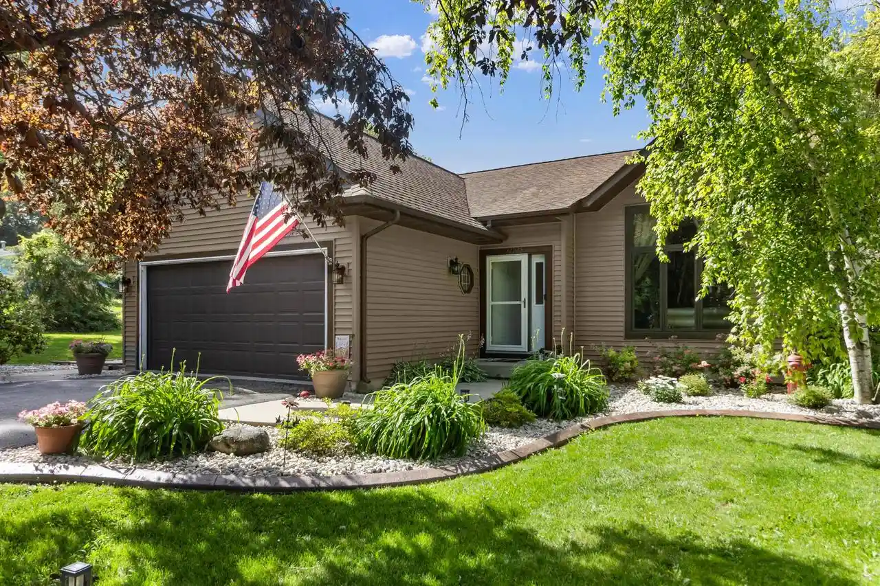 1st image of 32925 49th Street Street, Burlington, WI 53105 | MLS# 1970437