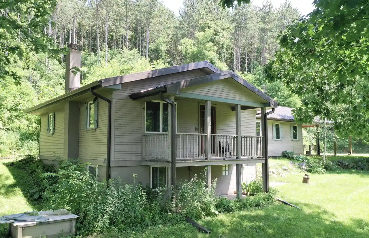 Homes for sale in La Farge, WI | E13992 Jug Creek Road Road, La Farge, WI 54639 | MLS# 1970444
