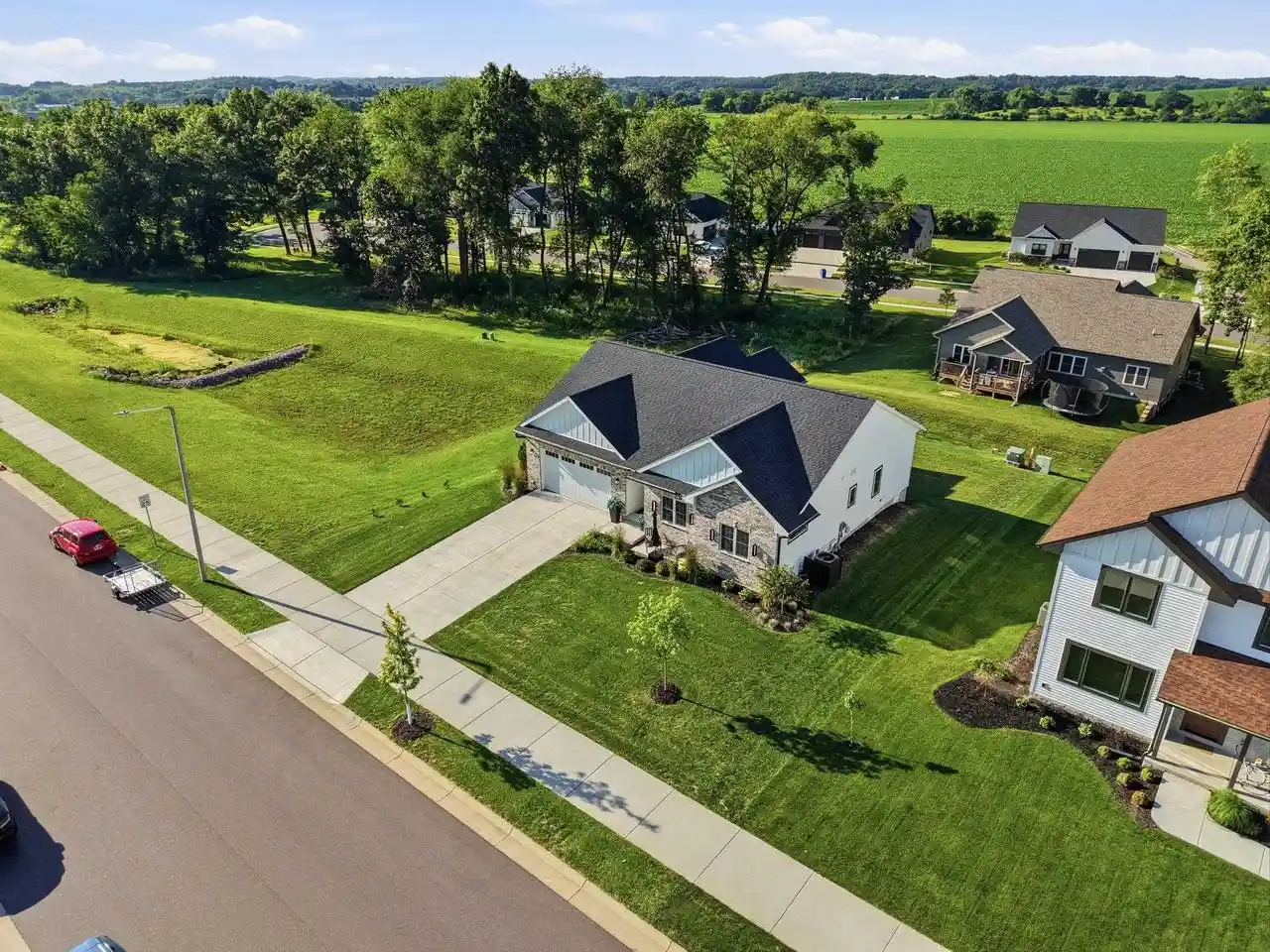1st image of 413 Gunderson Dr Dr, Portage, WI 53901 | MLS# 2027493