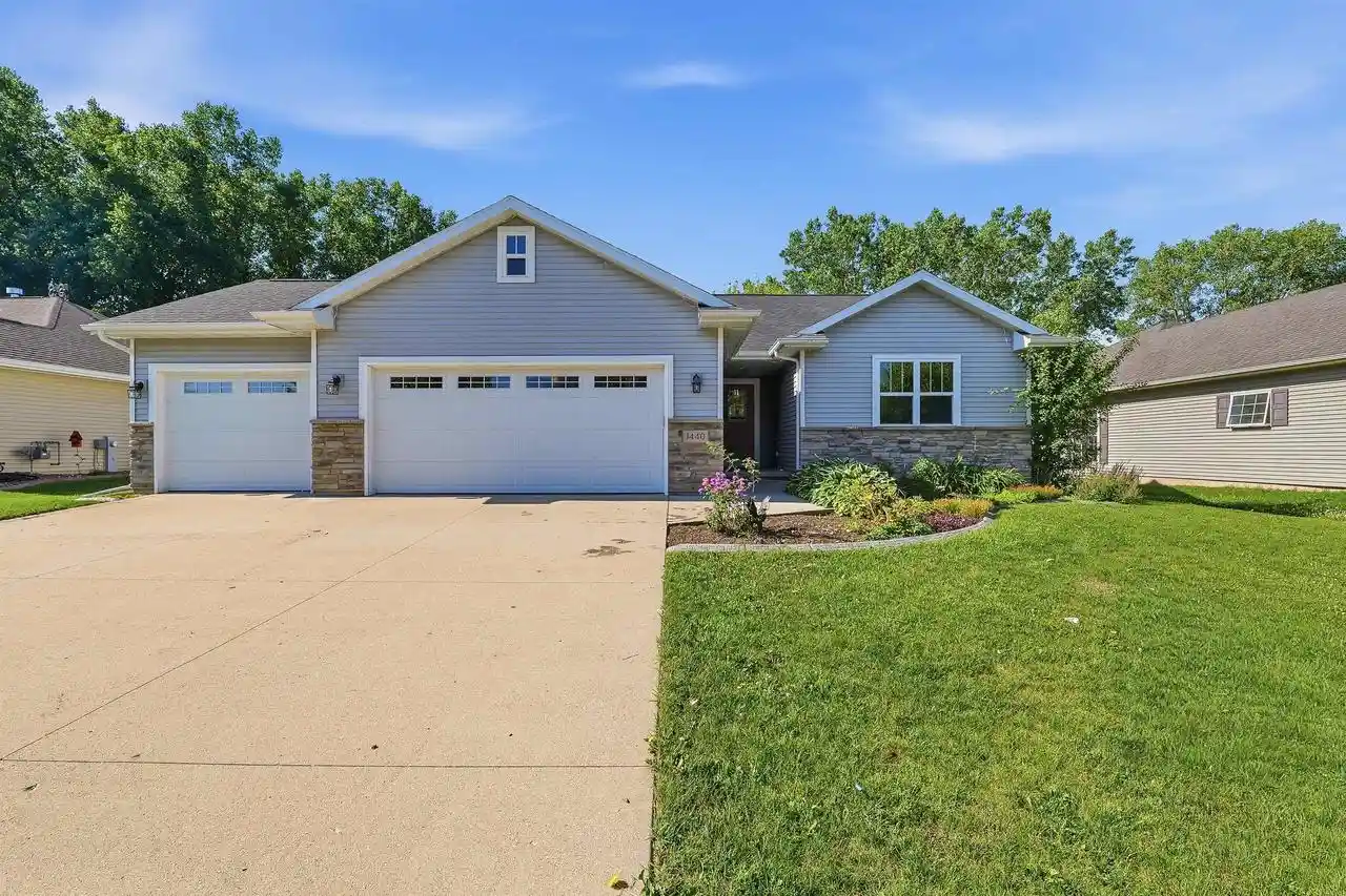1st image of 1440 Hunter Avenue Avenue, Fond Du Lac, WI 54937 | MLS# 50328666