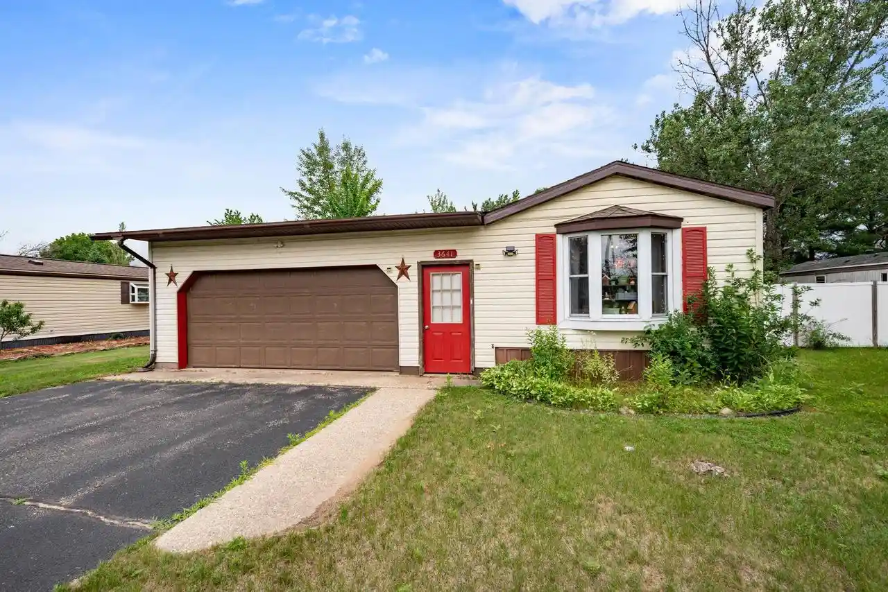 1st image of 3641 Haga Dr Dr, Plover, WI 54467 | MLS# 22603126