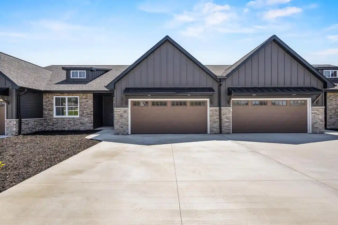 1st image of 3375 Shawano Avenue Avenue, Green Bay, WI 54313 | MLS# 50328661