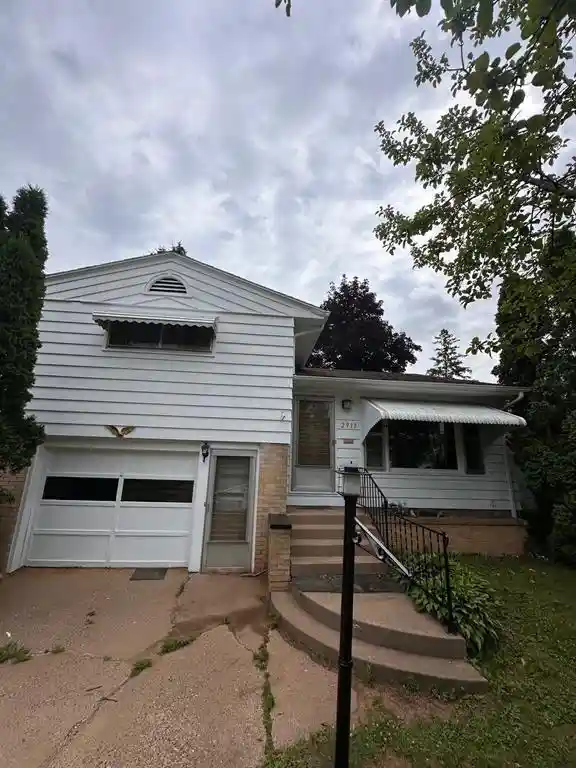 Homes for sale in Eau Claire, WI | 2917 6th Street Street, Eau Claire, WI 54703 | MLS# 1603011