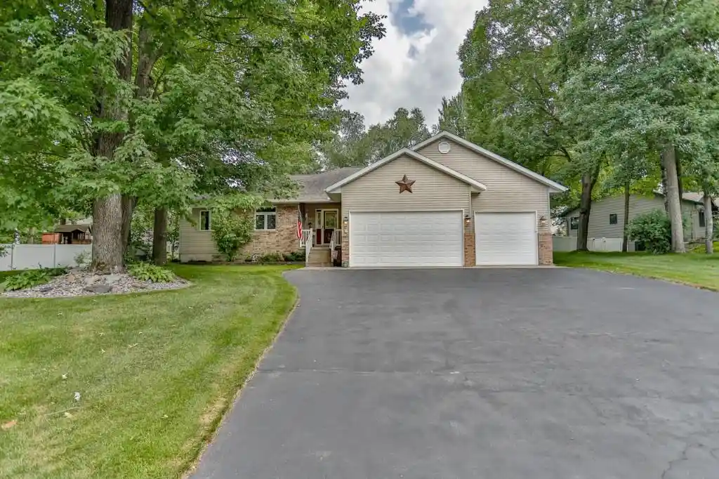 Homes for sale in Weston, WI | 5707 Connie Lane Lane, Weston, WI 54476 | MLS# 22603127