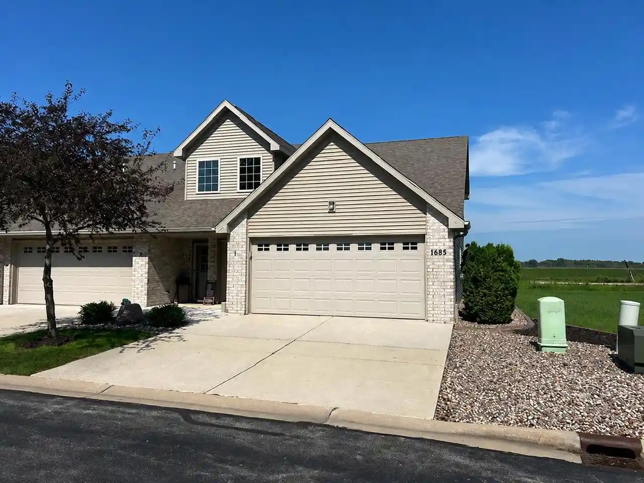 1st image of 1685 W Main Circle Circle #1, De Pere, WI 54115 | MLS# 50328686