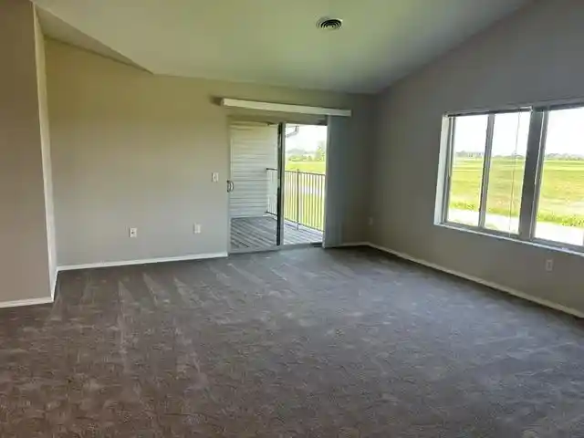2nd image of 1685 W Main Circle Circle #1, De Pere, WI 54115 | MLS# 50328686