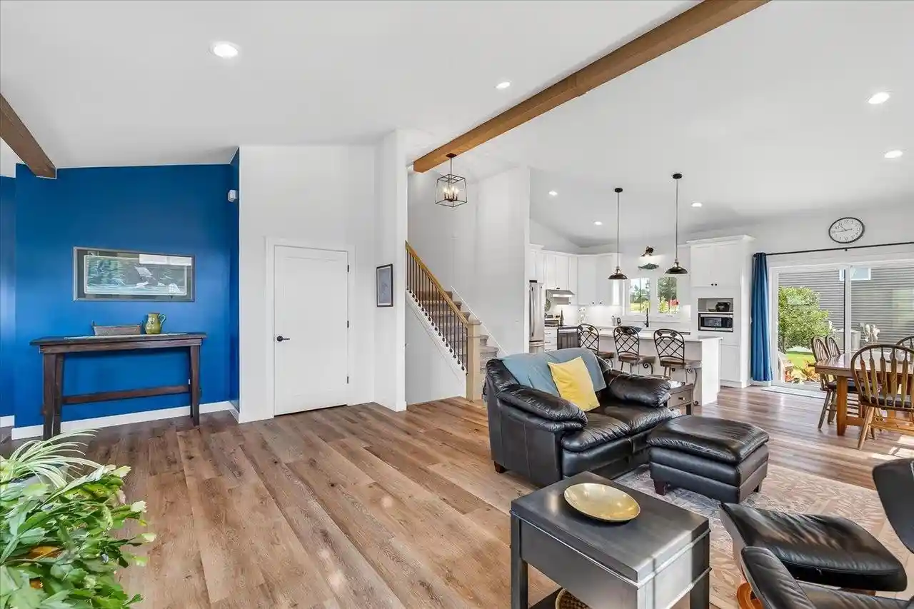 3rd image of 195 Prairie Mound Dr Dr, Oregon, WI 53575 | MLS# 2027522