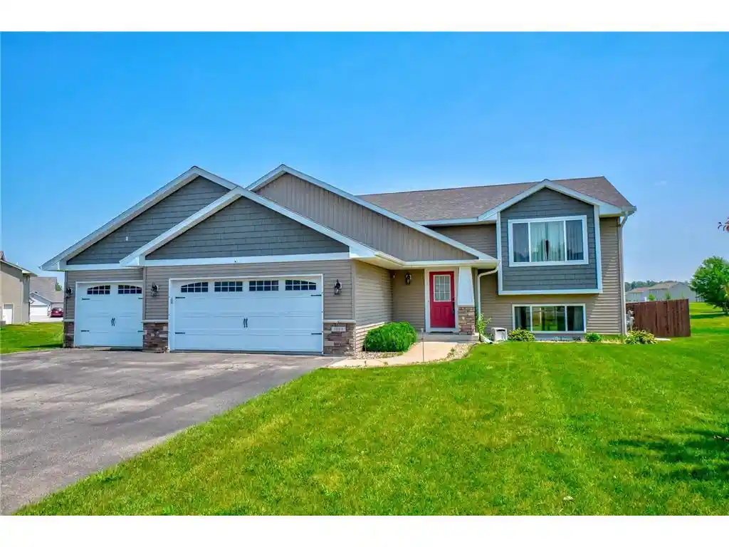 Photo 1 of Single family home for sale at 1004 Wyoming Street Street, Roberts, WI 54023 | MLS# 7105612 | Listing updated on 2026-09-08