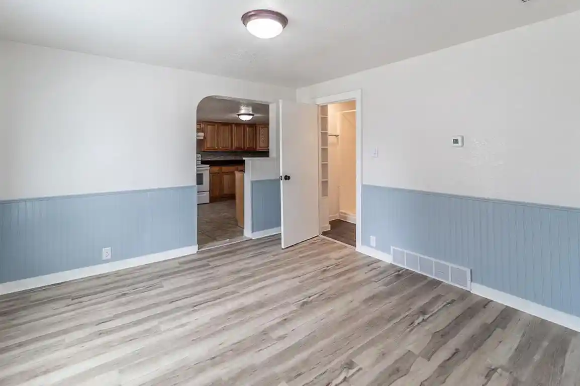 Homes for sale in New London, WI | 803 Shiocton Street Street, New London, WI 54961 | MLS# 50328687