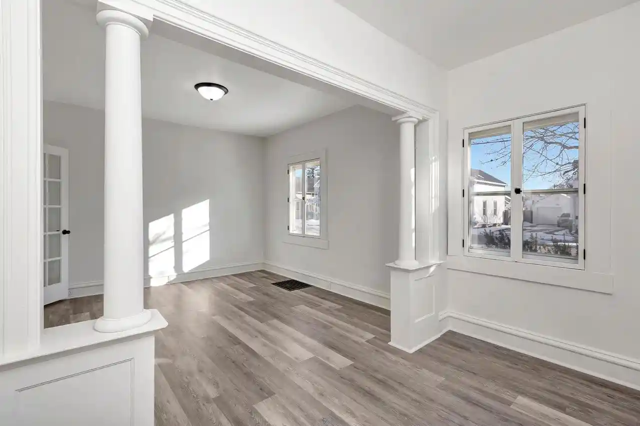 3rd image of 236 W South Park Avenue Avenue, Oshkosh, WI 54902 | MLS# 50328698