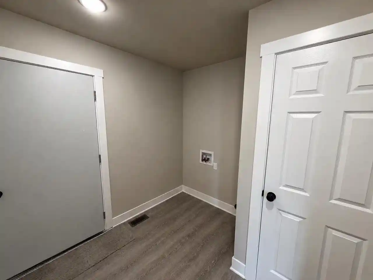 Photo 4 of Single family home for sale at 6702 Warner Farm Dr Dr, Deforest, WI 53532 | MLS# 2027529 | Listing updated on 2026-08-24