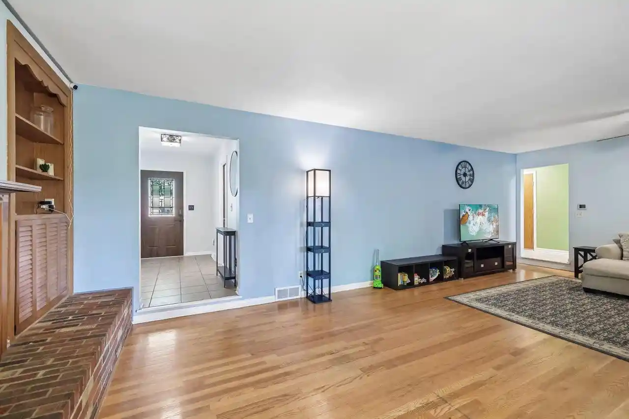 Photo 3 of Single family home for sale at 435 Baitinger Court Court, Sun Prairie, WI 53590 | MLS# 2027532 | Listing updated on 2026-09-15