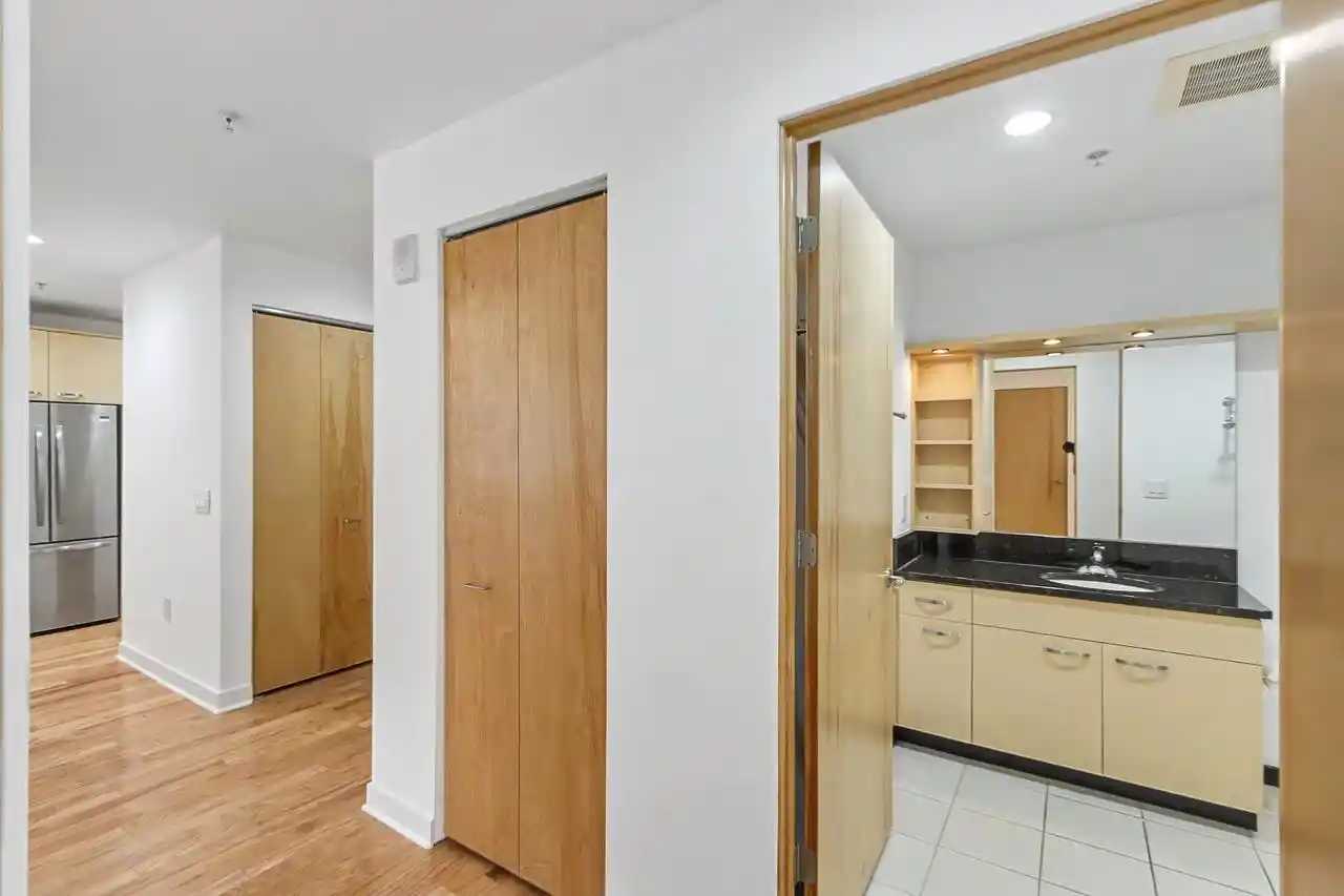 5th image of 309 W Washington Avenue Avenue #102, Madison, WI 53703 | MLS# 2027533