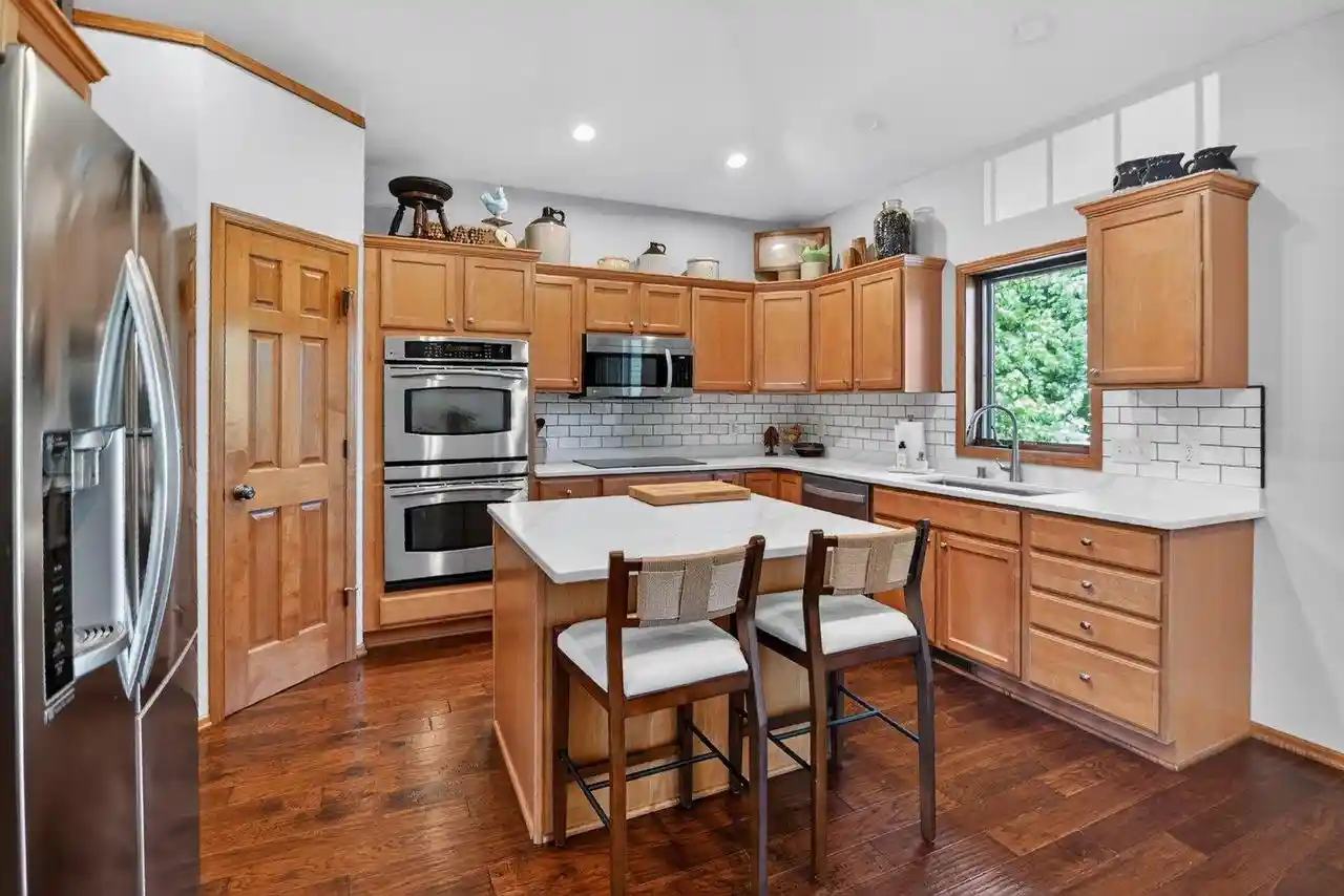 Photo 4 of Sale Pending at 5215 Preservation Pl Pl, Sun Prairie, WI 53590 | MLS# 2027536 | Listing updated on 2026-07-21