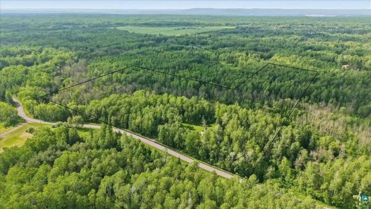 4th image of 4386 S Irondale Rd Rd, Superior, WI 54880 | MLS# 6126613