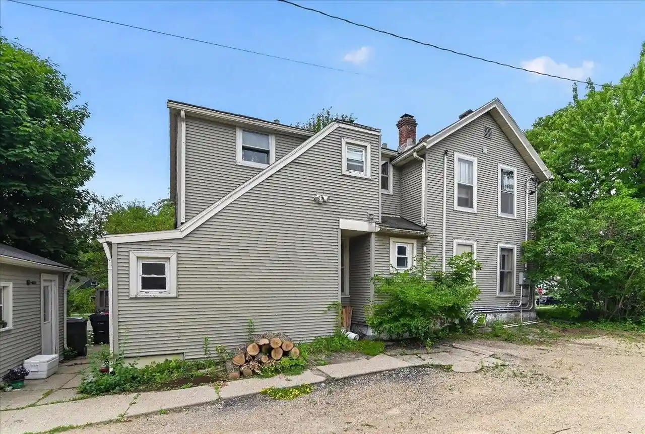 2nd image of 137 Proudfit Street Street, Madison, WI 53715 | MLS# 2027540