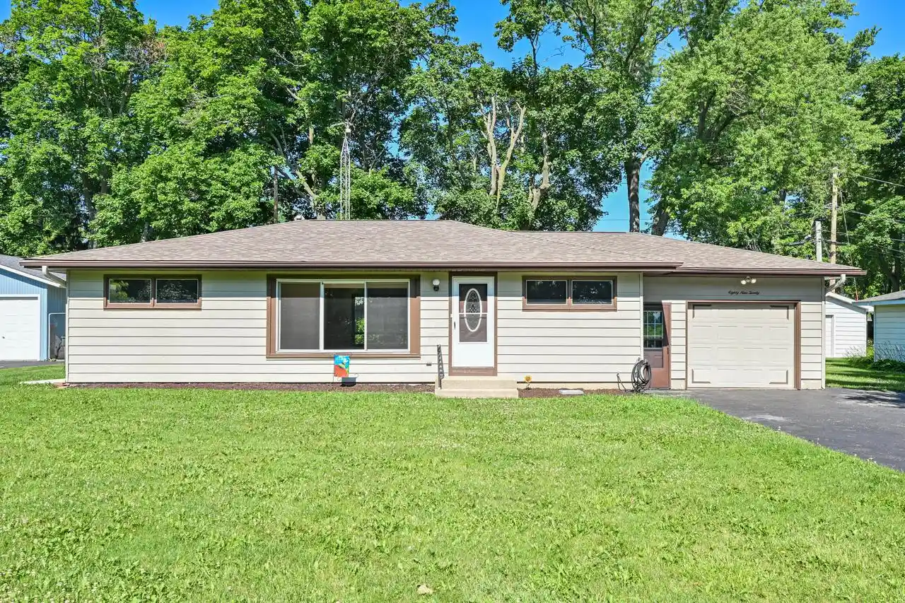 1st image of 8920 388th Avenue Avenue, Burlington, WI 53105 | MLS# 1970542