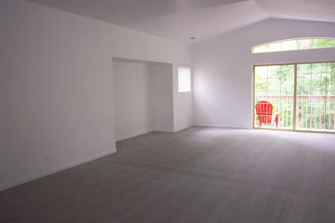 Homes for sale in Lake Geneva, WI | 500 S Edwards Boulevard Boulevard #9, Lake Geneva, WI 53147 | MLS# 1970549