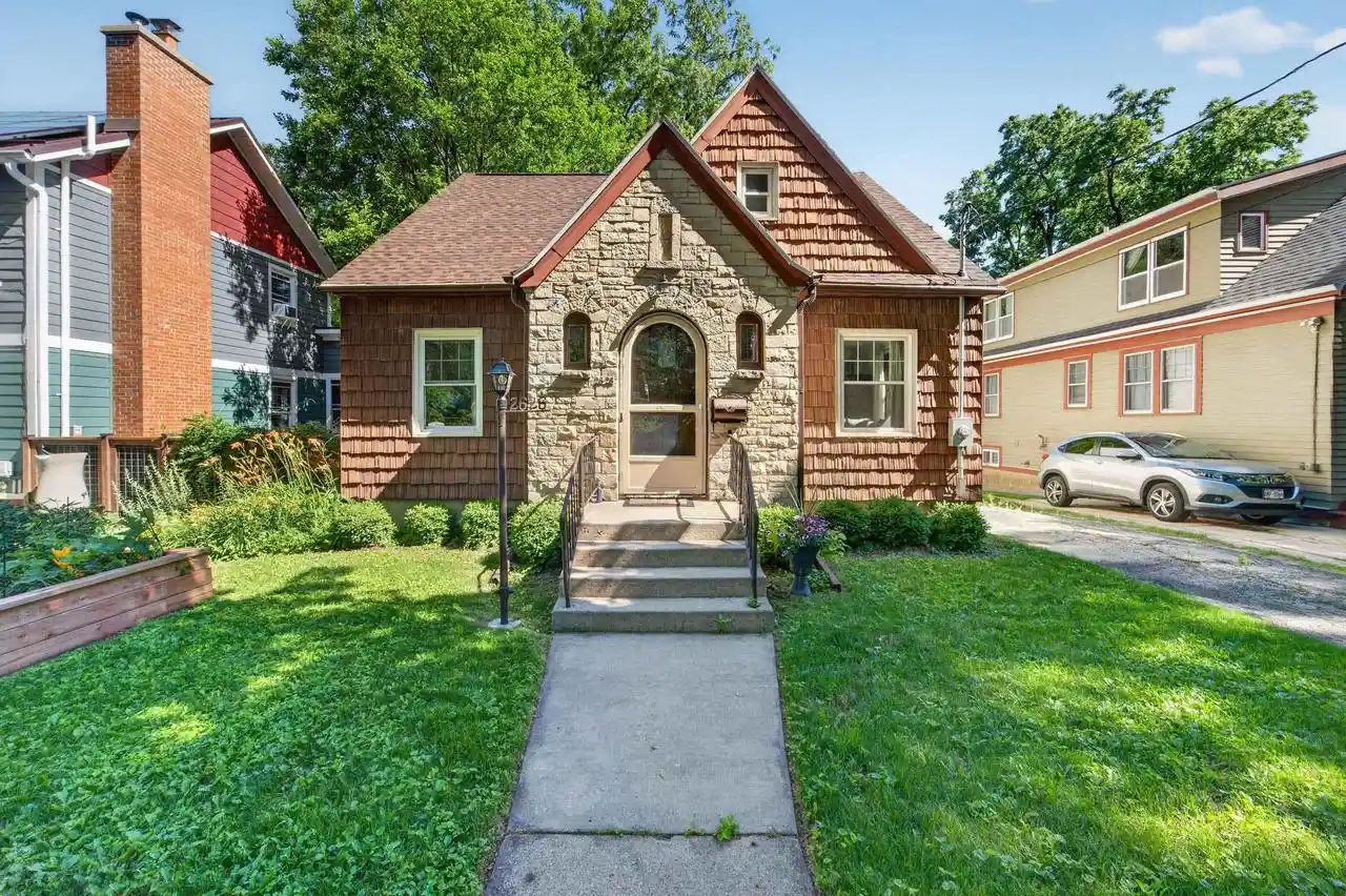 1st image of 2626 Chamberlain Avenue Avenue, Madison, WI 53705 | MLS# 2027550