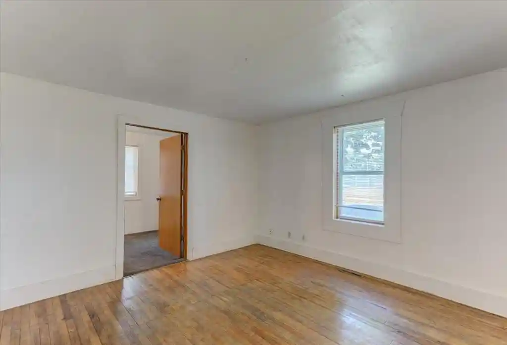 Listing Photo 4 - Condo for sale in building located at 408 18th Ave Ave, Menomonie, WI 54751 - Unit #1