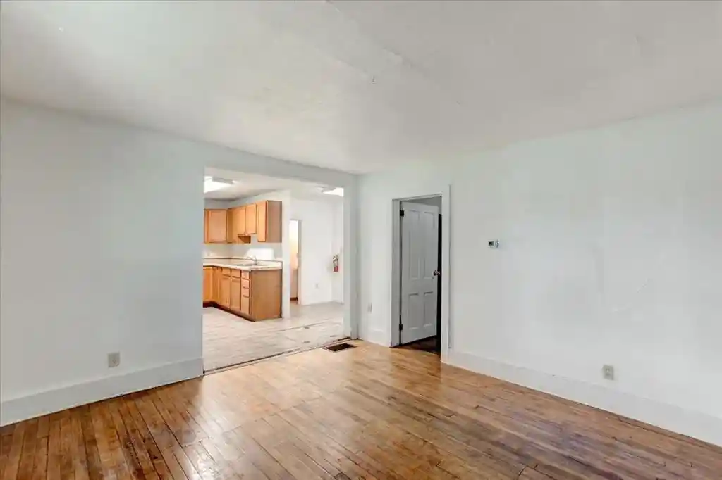 Listing Photo 5 - Condo for sale in building located at 408 18th Ave Ave, Menomonie, WI 54751 - Unit #1