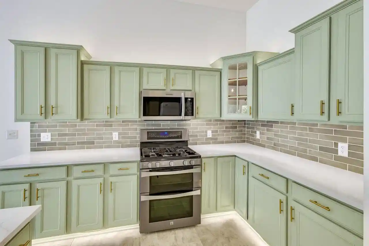 4th image of 10063 64Th Avenue Avenue, Pleasant Prairie, WI 53158 | MLS# 1970573