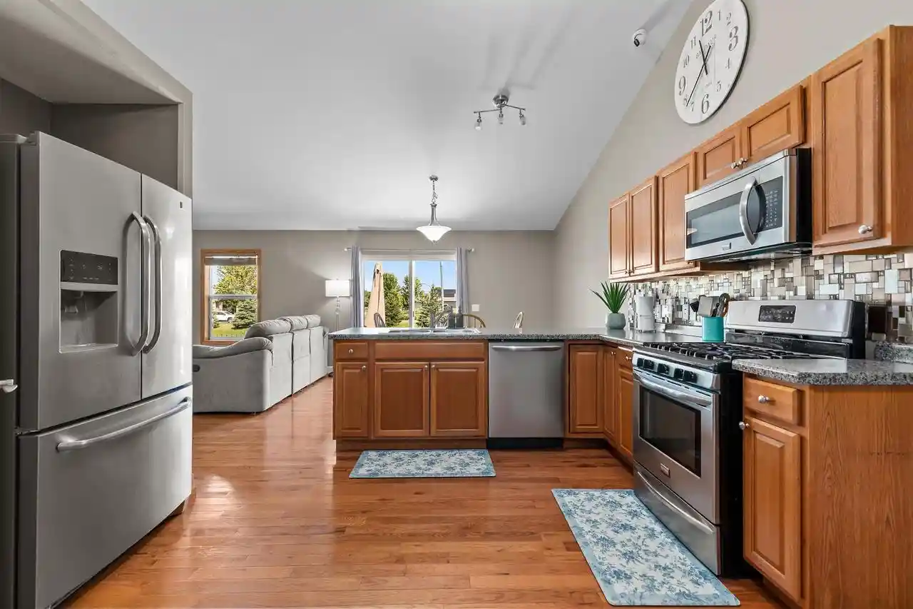 5th image of 3120 Darlington Pl Pl, Plover, WI 54467 | MLS# 22603134