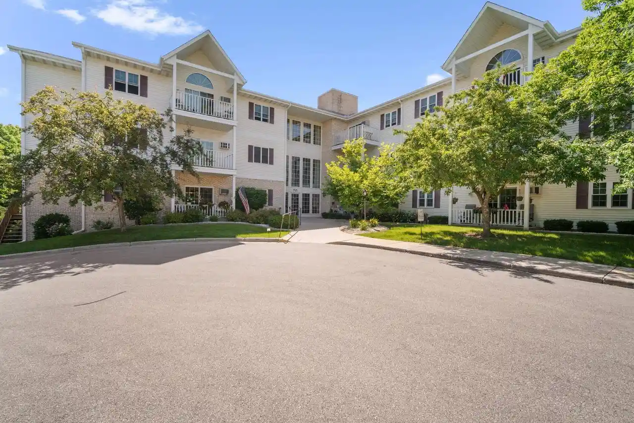 Homes for sale in West Bend, WI | 715 Canterberry Court Court #101, West Bend, WI 53090 | MLS# 1970582