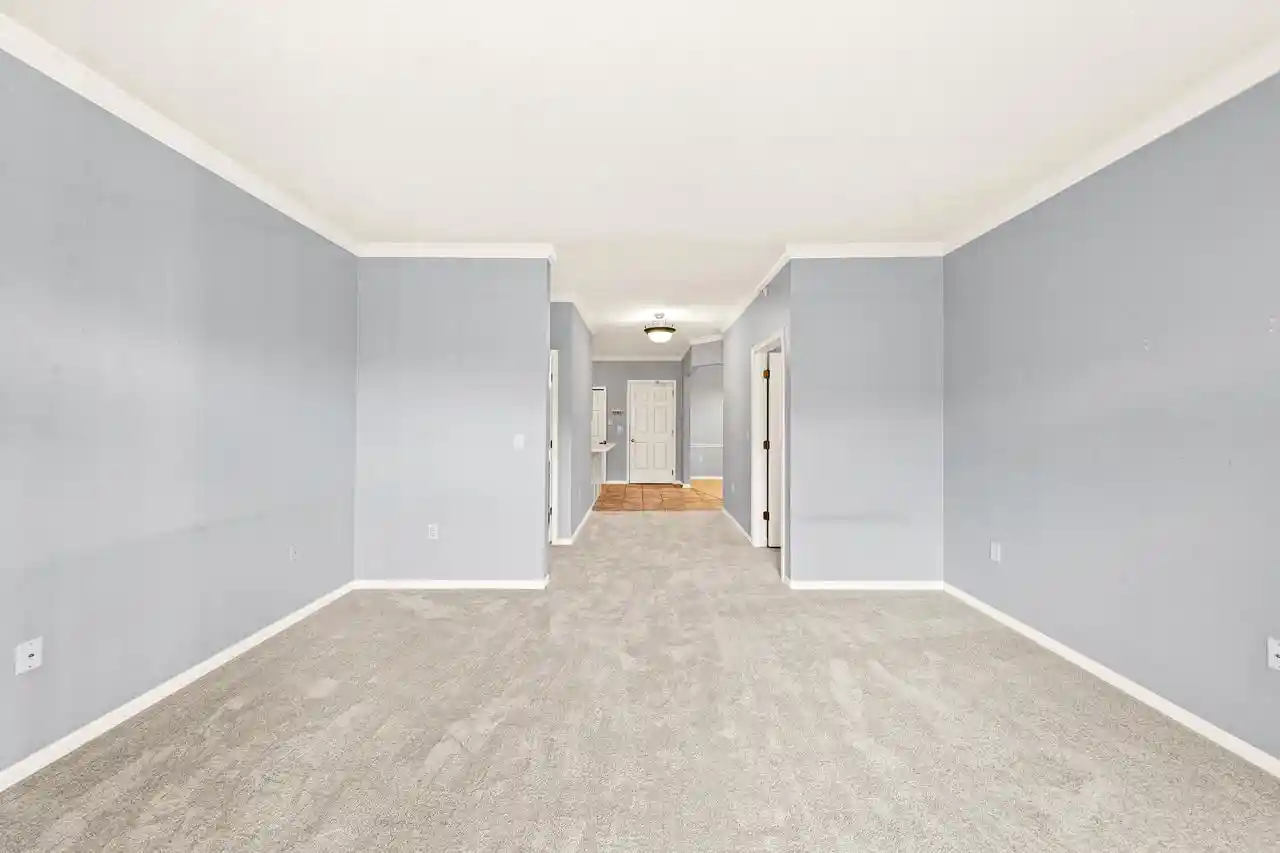 4th image of 13060 W Bluemound Road Road #201, Elm Grove, WI 53122 | MLS# 1970581