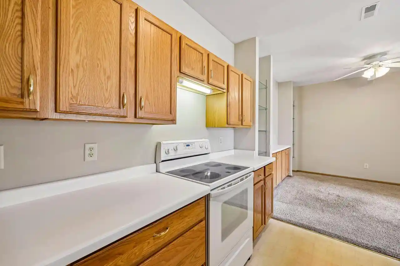 2nd image of 6949 S Rolling Meadows Circle Circle, Oak Creek, WI 53154 | MLS# 1970583