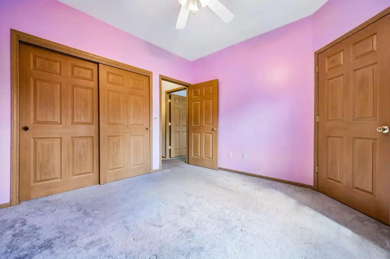 5th image of 6949 S Rolling Meadows Circle Circle, Oak Creek, WI 53154 | MLS# 1970583