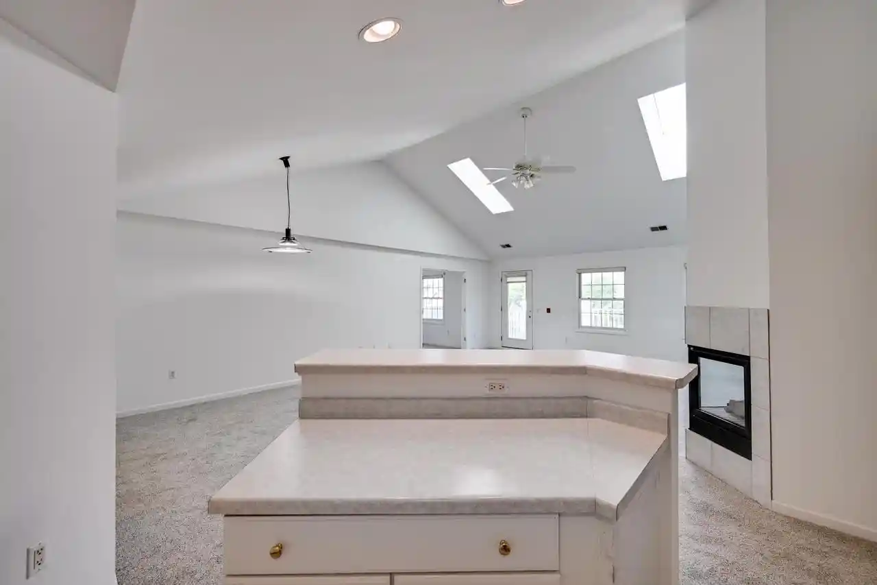 4th image of 1530 Langley Lane Lane, Madison, WI 53718 | MLS# 2027580