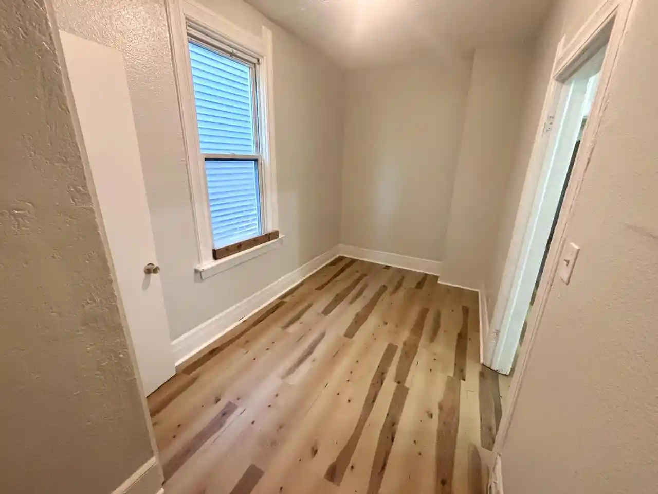 Photo 4 of Single family home for sale at 2843 N 10Th Street Street, Milwaukee, WI 53206 | MLS# 1970612 | Listing updated on 2026-09-17