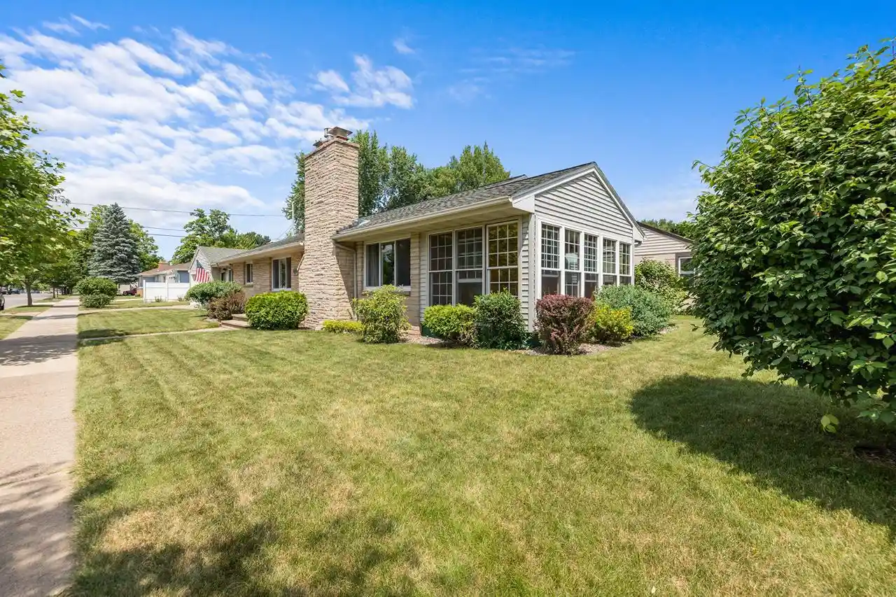 1st image of 2517 Pied Piper Lane Lane, Wausau, WI 54403 | MLS# 22603142