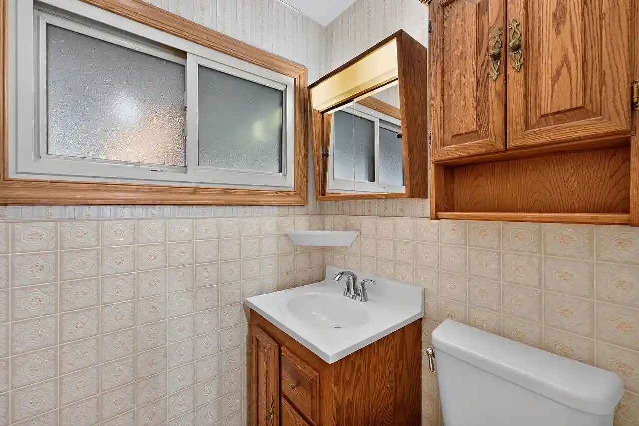 Photo 4 of Single family home for sale at 6527 S 18Th Street Street, Milwaukee, WI 53221 | MLS# 1970621 | Listing updated on 2026-07-17