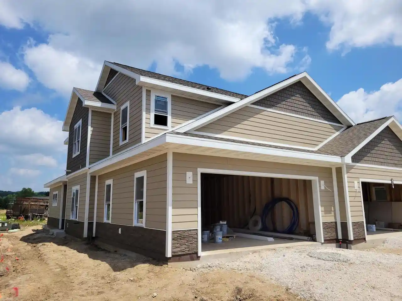 Photo 1 of Sale Pending at 3924 Willow Dr Dr, Waukesha, WI 53189 | MLS# 1970629 | Listing updated on 2026-10-17