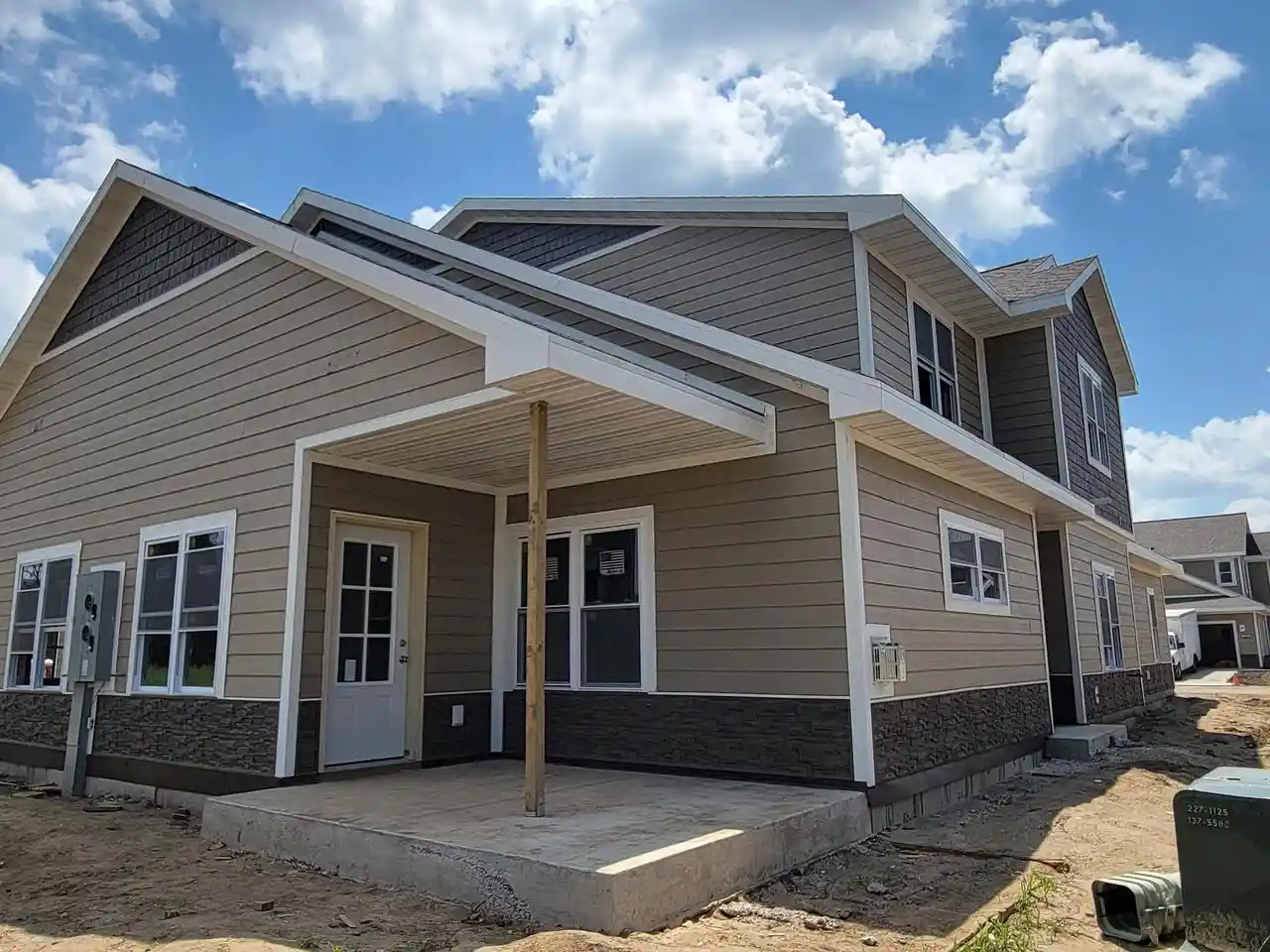 Photo 2 of Sale Pending at 3924 Willow Dr Dr, Waukesha, WI 53189 | MLS# 1970629 | Listing updated on 2026-10-17