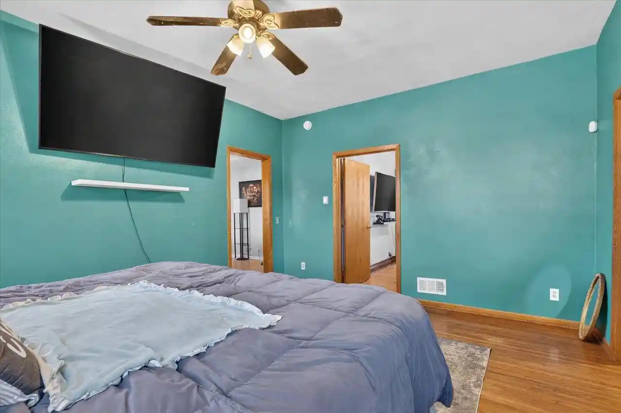 2nd image of 422 S Washington Street Street, Janesville, WI 53548 | MLS# 2027597