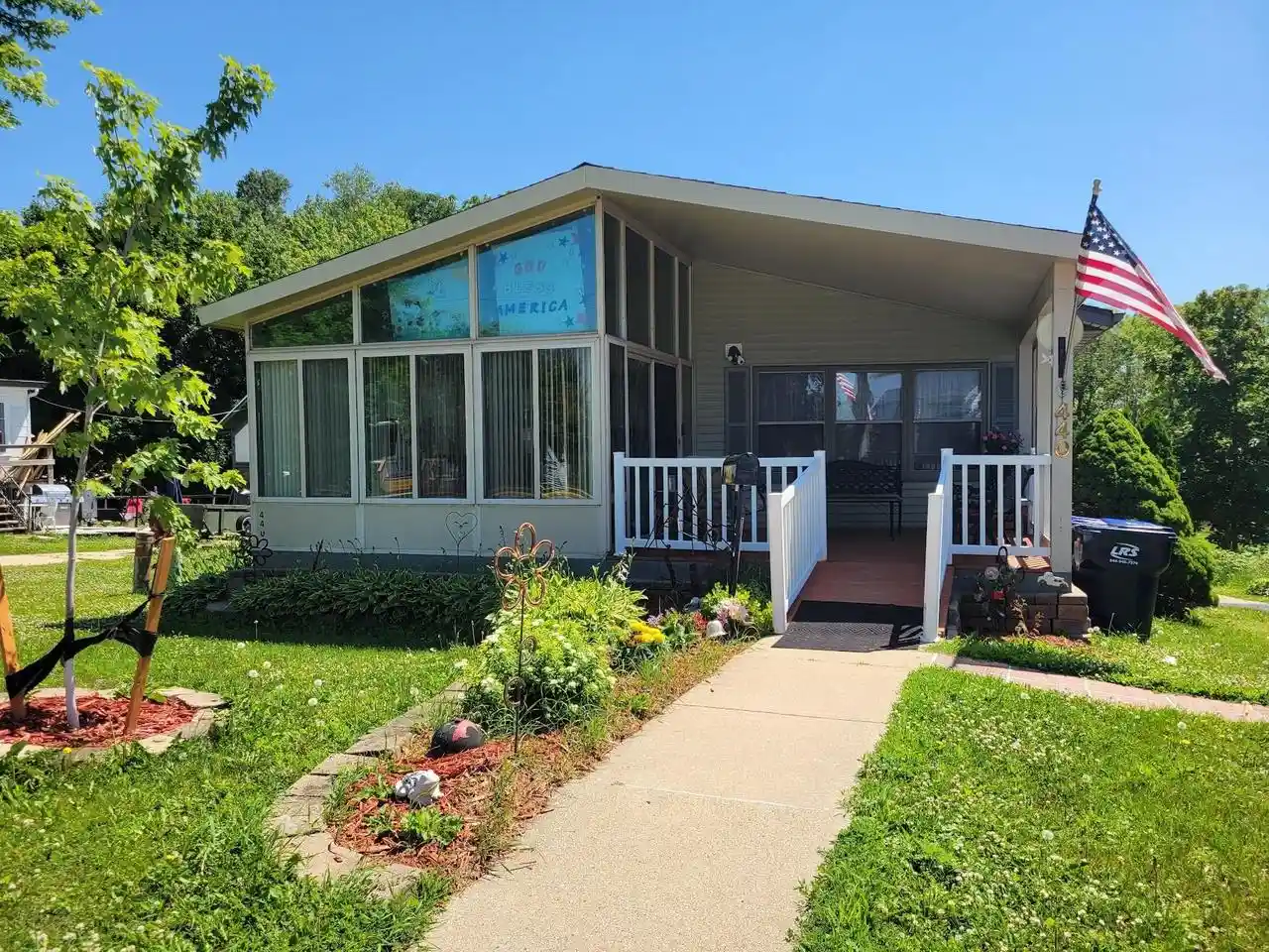 1st image of 440 N Main Street Street, Juneau, WI 53039 | MLS# 50328702