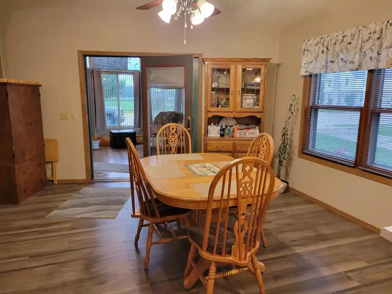 5th image of 440 N Main Street Street, Juneau, WI 53039 | MLS# 50328702