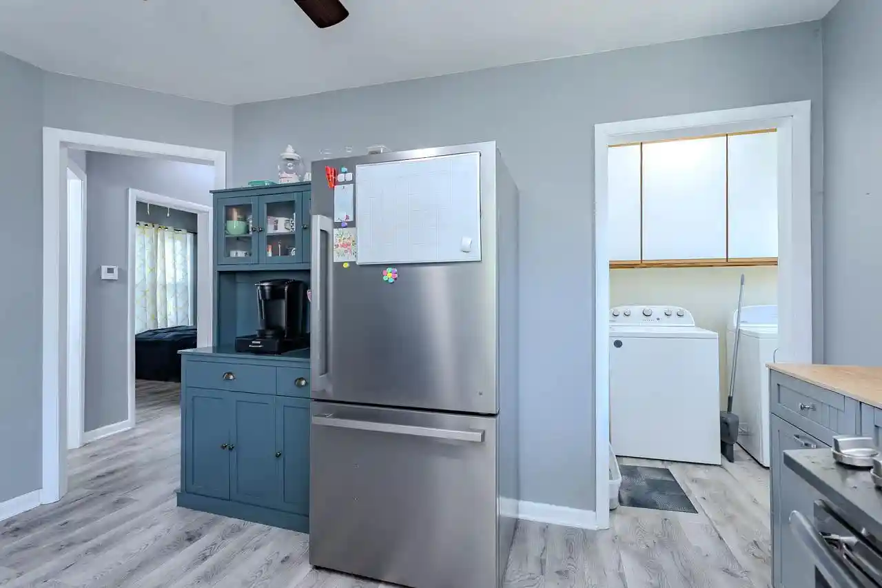 3rd image of 708 Mc Indoe Street Street, Wausau, WI 54403 | MLS# 22603147