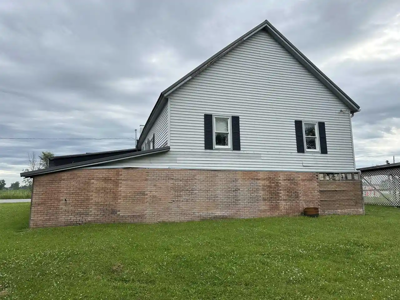 Homes for sale in Pulaski, WI | N3707 State Hwy 32, Pulaski, WI 54162 | MLS# 50328746